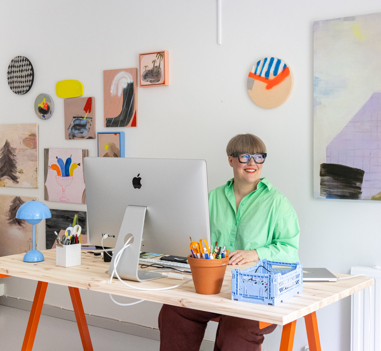 Konstrundanin vuoden kuvittaja on Hanna-Riikka Heikkilä.