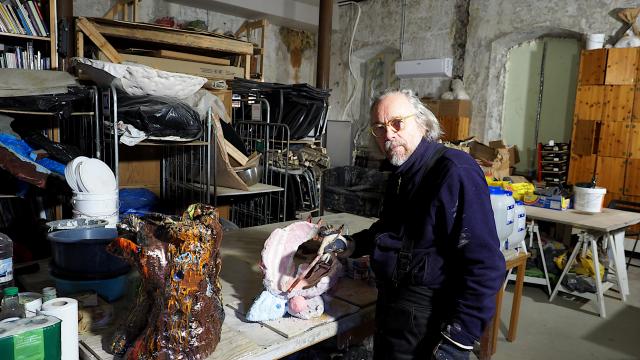 Artist Antero Kare in his artist studio