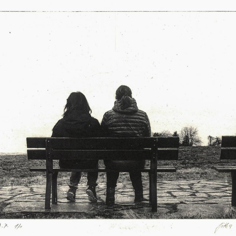 Jitka Hirvelä, Salaa naureskellen, Polymer photogravure, 148x210mm, 2024