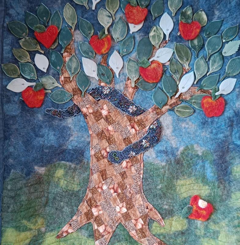 Frestelsen i paradiset. Tovat, textil, broderat, keramik, ull