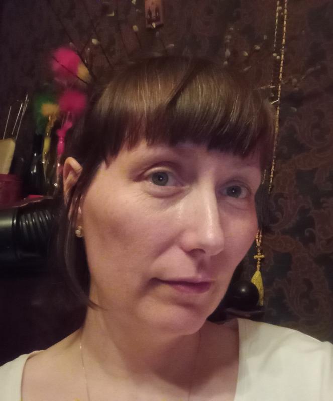 Suvi-Elina Vihersalo, henkilökuva