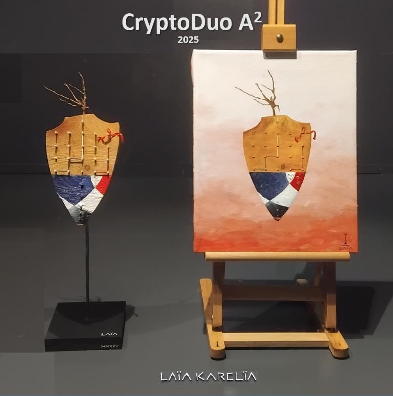 CryptoDuo A², kaksoisteos, veistos ja öljymaalaus: h = 38 cm ja h = 54 cm. Veistos: mänty, koivu, tammi, öljyväri puulle. Maalaus: öljyväri kankaalle, rusetti. 

Mekaaninen ja digitaalinen kryptaus: DNA ja lohkoketjusalaus, absoluuttinen autentikointi.
