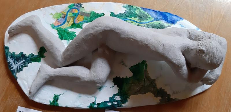 Maria Teplykh, In the Clouds, 2019, ceramics, acryl paints, 42x25x13 cm
